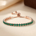 Bracelet ajustable en or avec émeraude pour le tennis