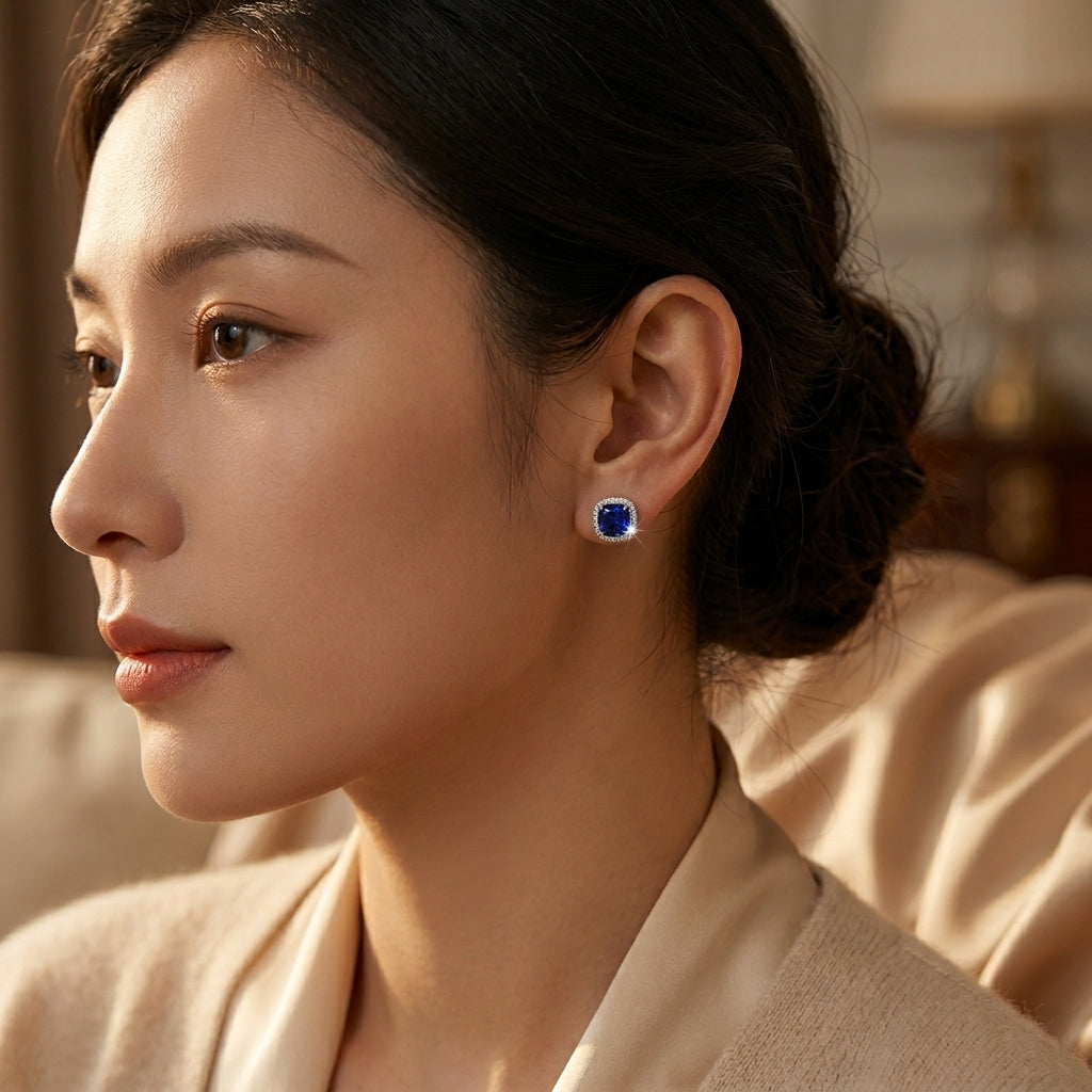 Boucles d'oreilles en argent avec saphir Halo